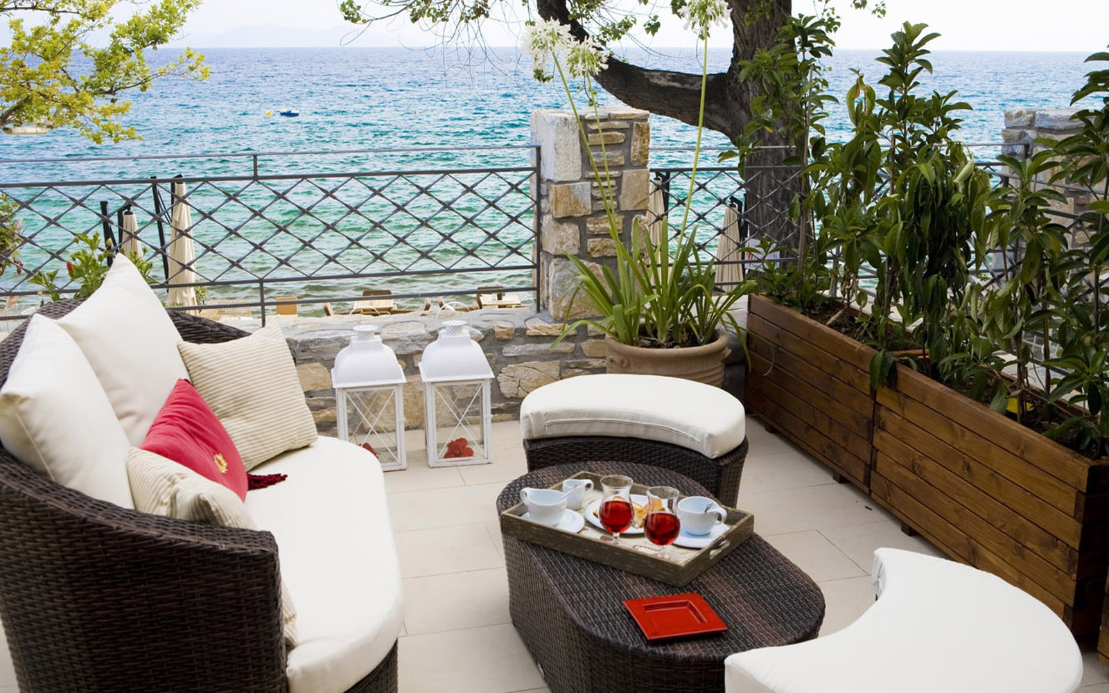 Minelska Resort Luxury Suites
