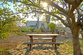 Villa De Viento Milos Island