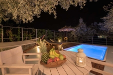 Luxury Villa Jacuzzi Pool