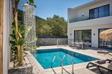 Bougainvillea Boutique Villa 3