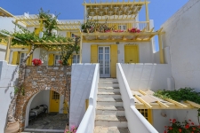 Apartment Tinos